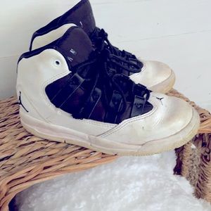 Nike Air Jordan Max Aura